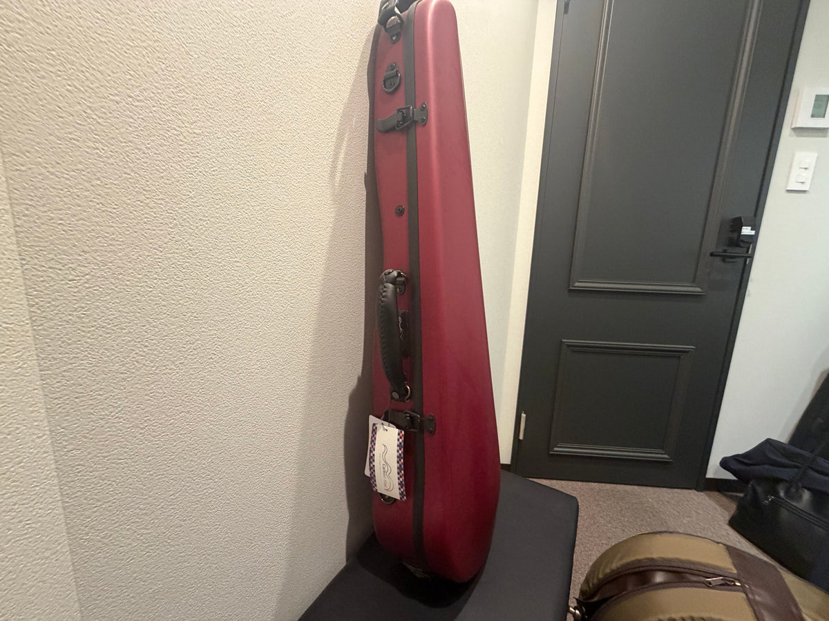 バイオリンケース：カーボンマック CFV-2S B品 サテン ワインレッド
